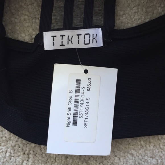 Crop top NWT - Picture 5 of 5